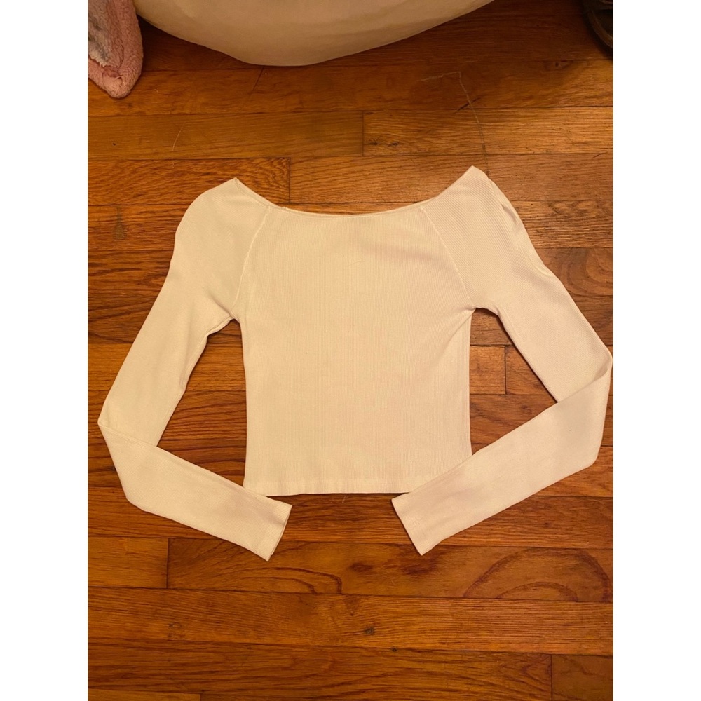 Brandy Melville off the shoulder long sleeve